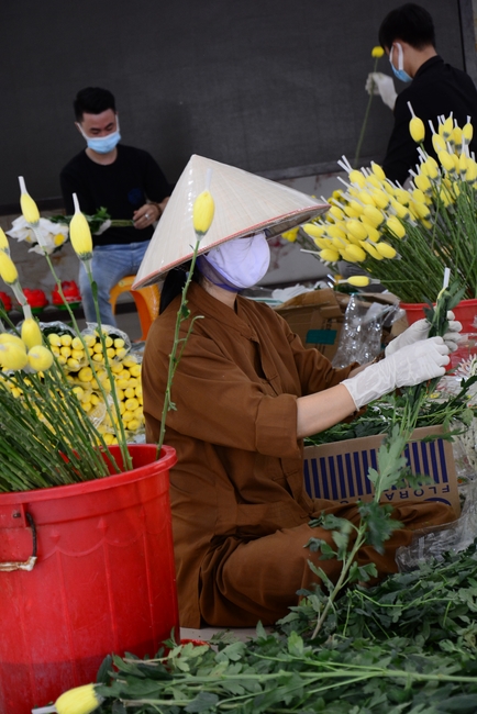 Preparing for the Great Ceremony of Buddha's Birthday 2021 (part 3)