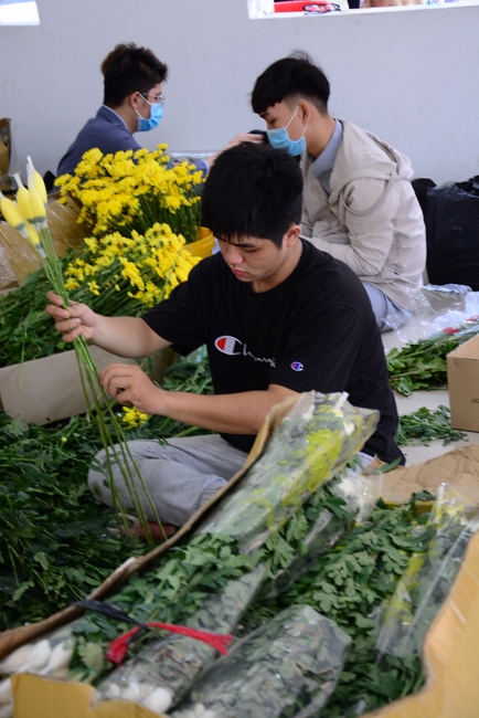 Preparing for the Great Ceremony of Buddha's Birthday 2021 (part 3)