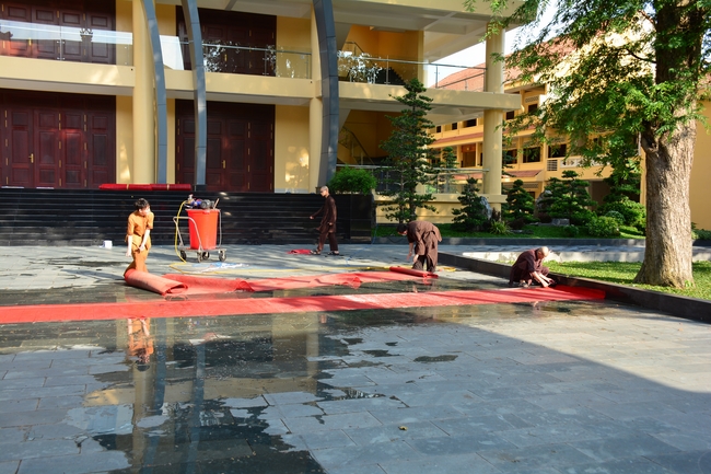 Preparing for the Great Ceremony of Buddha's Birthday 2021 (part 3)