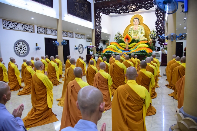 The Monastic Confession 2021 at Hoang Phap Pagoda