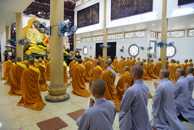 The Monastic Confession 2021 at Hoang Phap Pagoda