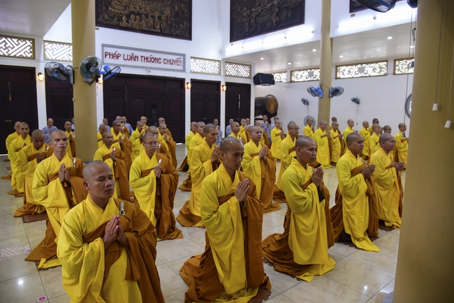 The Monastic Confession 2021 at Hoang Phap Pagoda