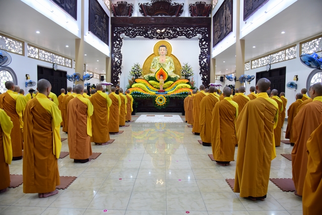 The Monastic Confession 2021 at Hoang Phap Pagoda