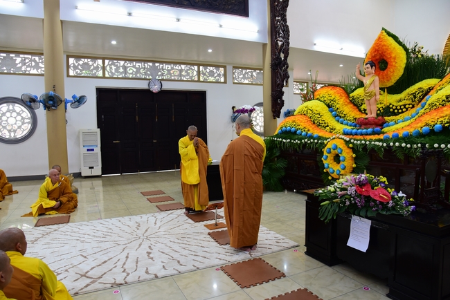 The Monastic Confession 2021 at Hoang Phap Pagoda