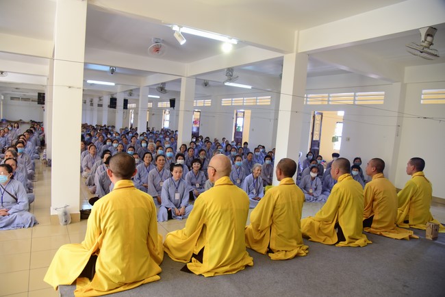 Dharma Talk “Four Dharma forming moral people” – The 96th Seven-Day Retreat