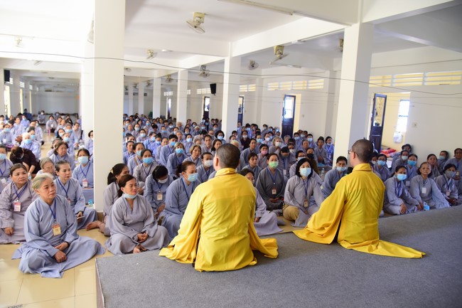 Dharma Talk “Four Dharma forming moral people” – The 96th Seven-Day Retreat