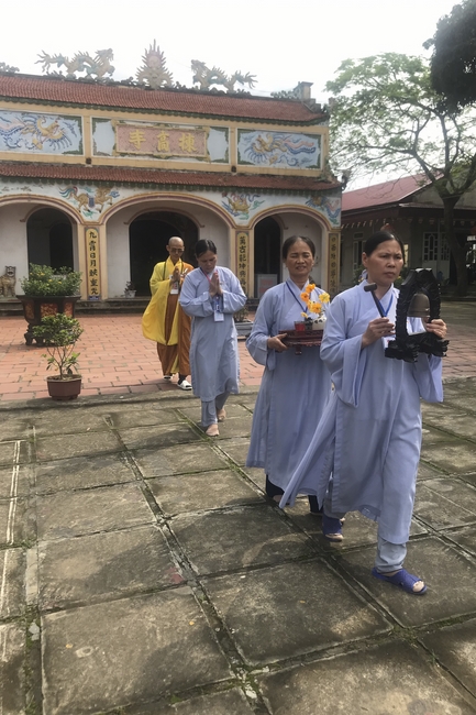 One - Day Retreat at Dong Cao pagoda