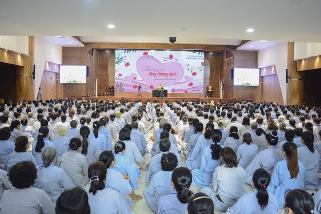 Dharma Talk “There is no affection like that for oneself” – The 96th Seven-Day Retreat.