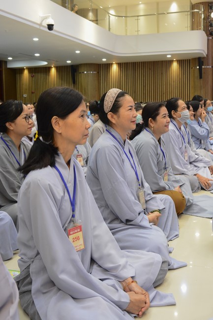 Dharma Talk “There is no affection like that for oneself” – The 96th Seven-Day Retreat.