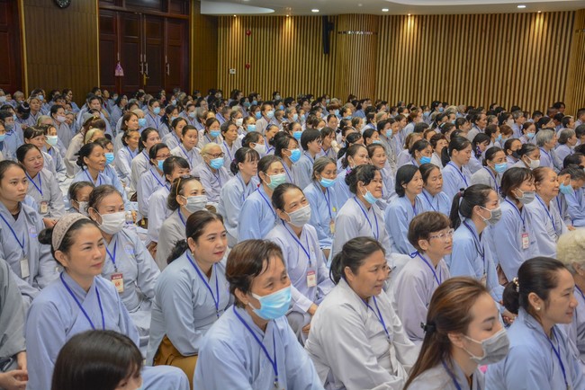 Dharma Talk “There is no affection like that for oneself” – The 96th Seven-Day Retreat.