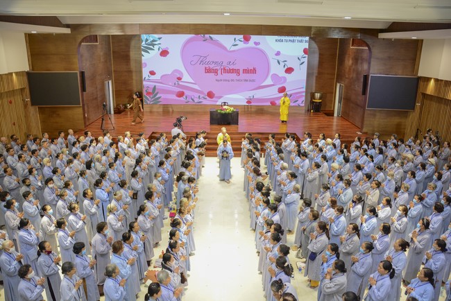 Dharma Talk “There is no affection like that for oneself” – The 96th Seven-Day Retreat.