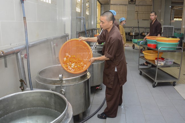 Dharma Talk “There is no affection like that for oneself” – The 96th Seven-Day Retreat.