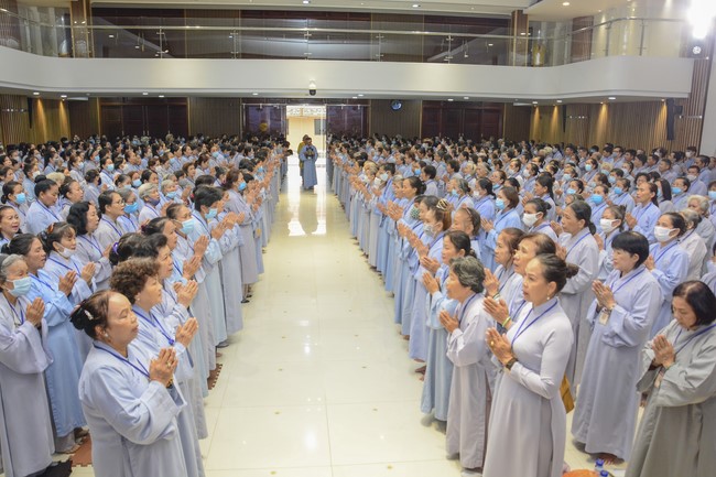 Dharma Talk “There is no affection like that for oneself” – The 96th Seven-Day Retreat.