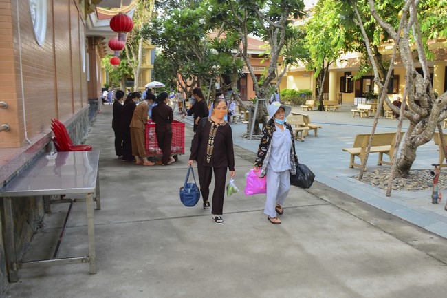 The Seventh Day of The 96th Seven-Day Retreat