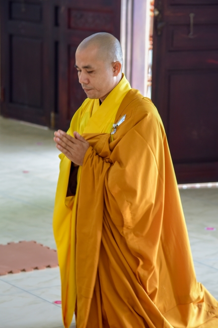 Pratimoksa commandment rite and precept listen of monks of Hoang Phap pagoda