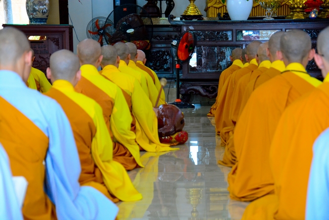 Quý Thầy chùa Hoằng Pháp an cư tập trung