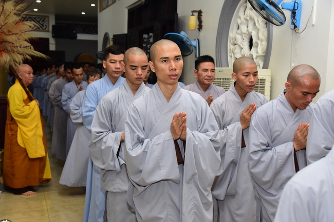 Quý Thầy chùa Hoằng Pháp an cư tập trung