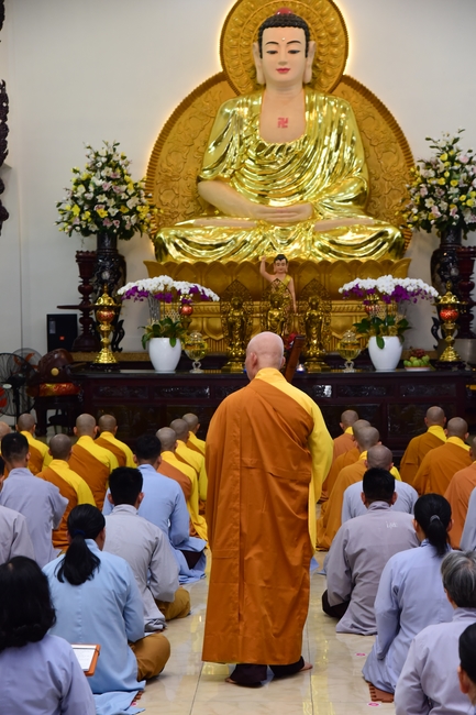 Quý Thầy chùa Hoằng Pháp an cư tập trung