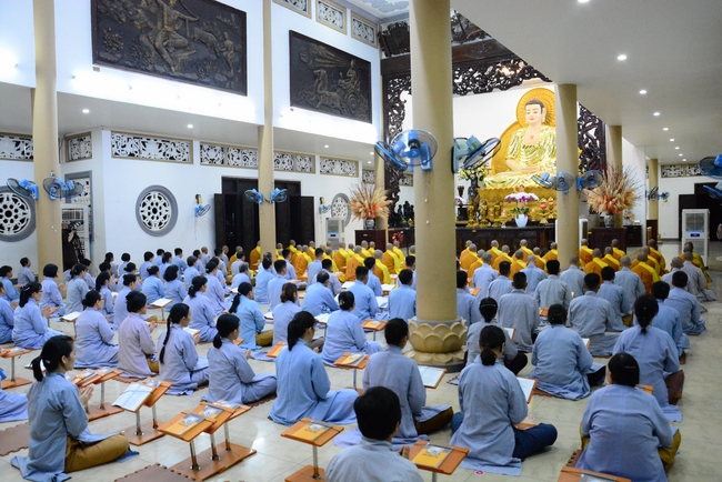 Quý Thầy chùa Hoằng Pháp an cư tập trung