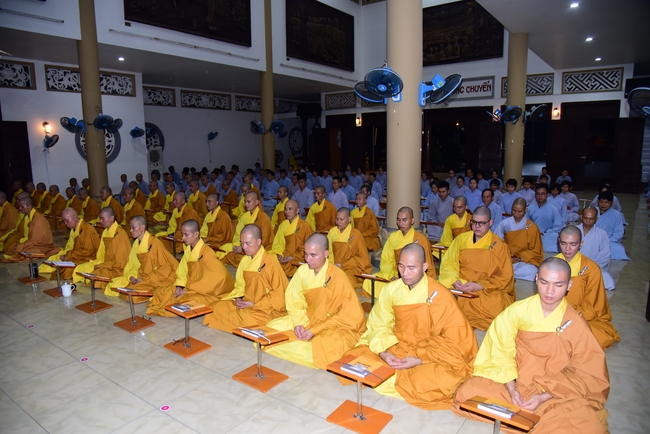 Quý Thầy chùa Hoằng Pháp an cư tập trung