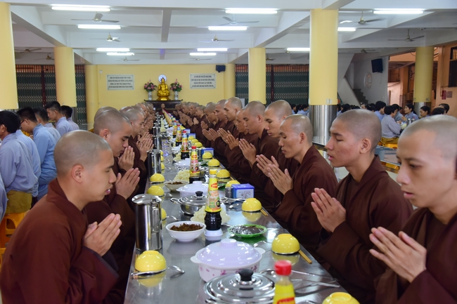 Quý Thầy chùa Hoằng Pháp an cư tập trung