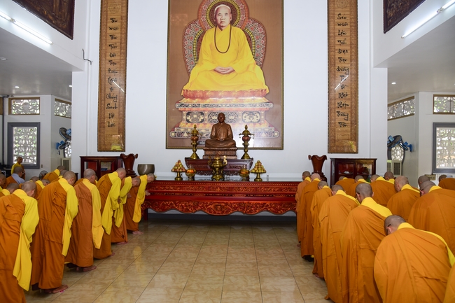 Quý Thầy chùa Hoằng Pháp an cư tập trung