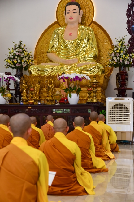 Quý Thầy chùa Hoằng Pháp an cư tập trung