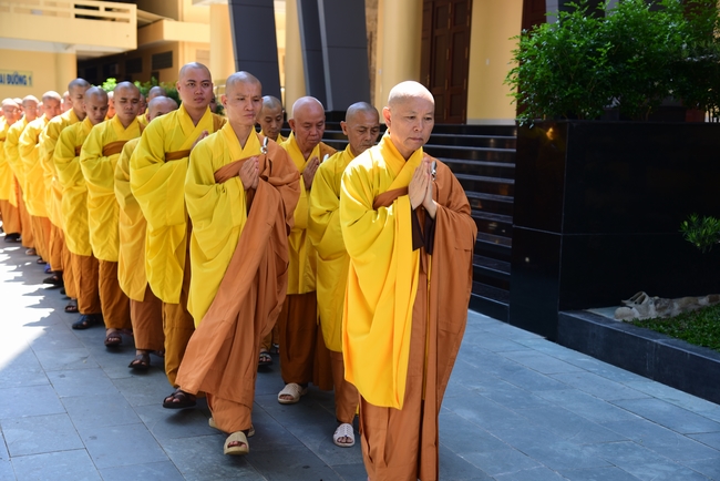 Quý Thầy chùa Hoằng Pháp an cư tập trung