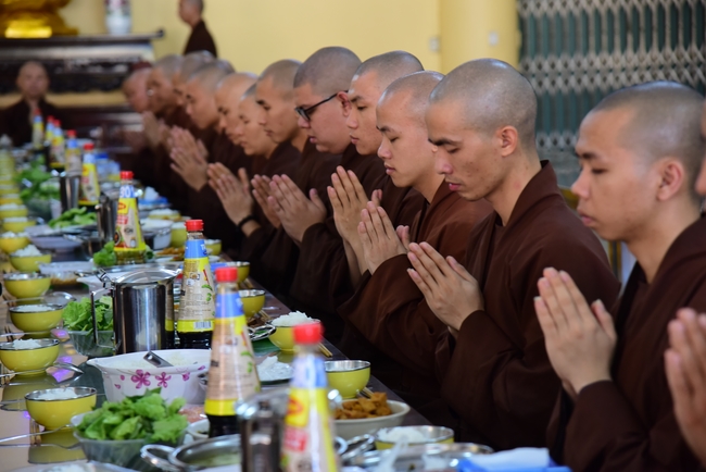 Quý Thầy chùa Hoằng Pháp an cư tập trung