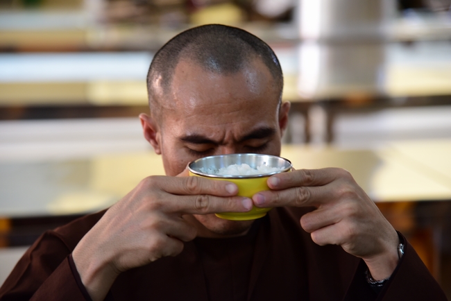 Quý Thầy chùa Hoằng Pháp an cư tập trung