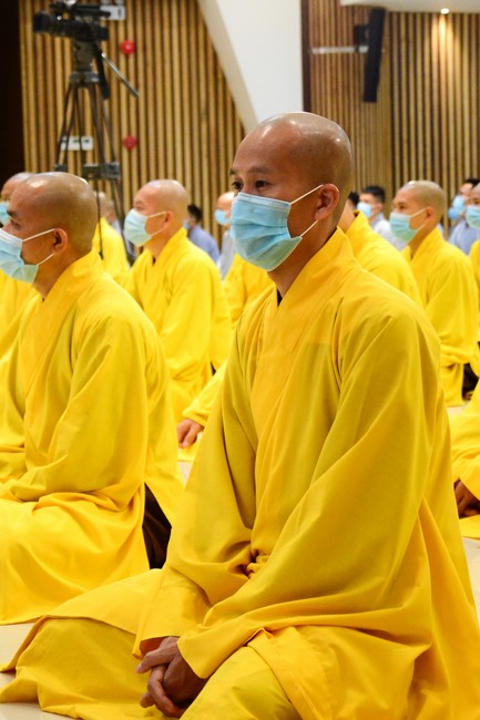 The 15th Dharma Talk Program: Confidences in the life of cultivation.