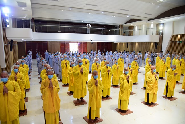 The 15th Dharma Talk Program: Confidences in the life of cultivation.