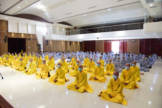 The 15th Dharma Talk Program: Confidences in the life of cultivation.