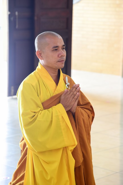 Pratimoksa commandment rite and listening precepts of monks of Hoang Phap pagoda