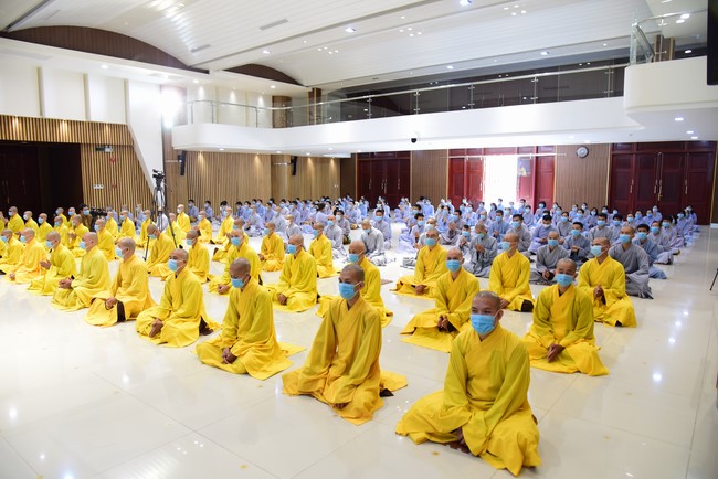 The 16th Dharma Talk Program: Confidences in the life of cultivation.