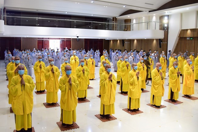 The 16th Dharma Talk Program: Confidences in the life of cultivation.