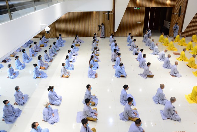 The 16th Dharma Talk Program: Confidences in the life of cultivation.