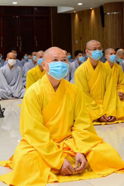 The 16th Dharma Talk Program: Confidences in the life of cultivation.