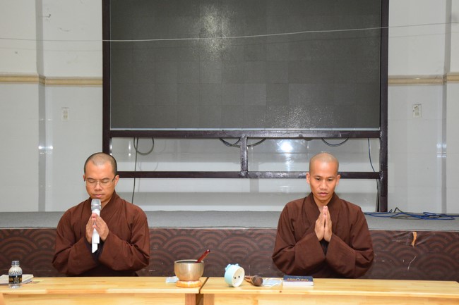 Buddhadharma Conversation at Hoang Phap pagoda