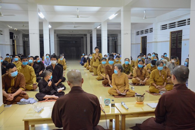 Buddhadharma Conversation at Hoang Phap pagoda
