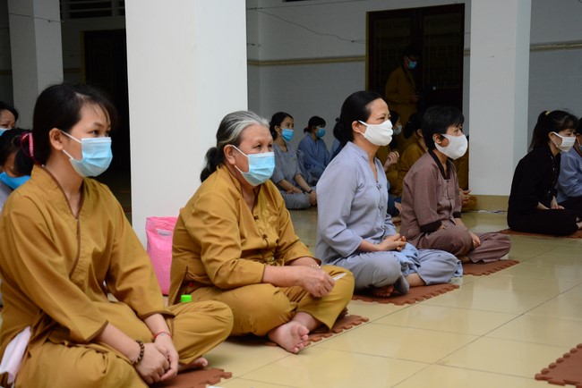 Buddhadharma Conversation at Hoang Phap pagoda