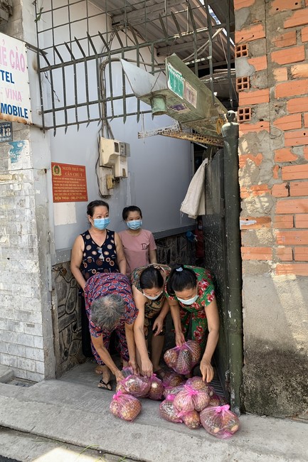 Continuing to support people in need in the Covid-19 pandemic of Hoang Phap Pagoda (series 5)