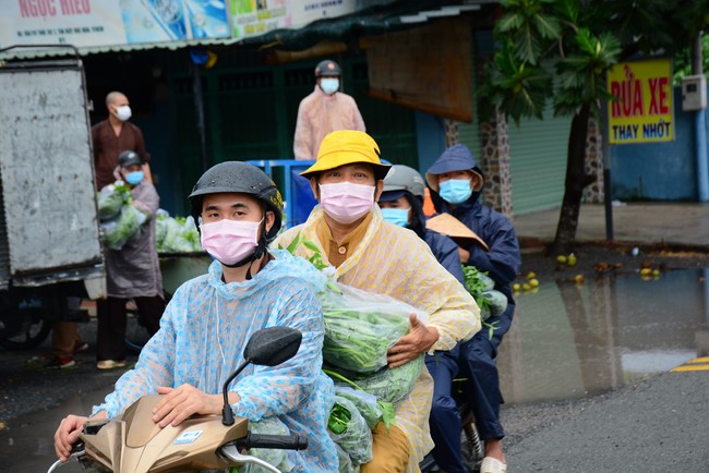 Continuing to support people in need in the Covid-19 pandemic of Hoang Phap Pagoda (series 5)