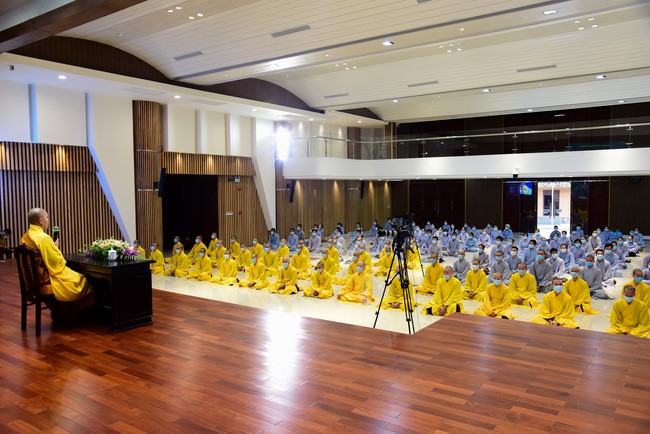 The 18th Dharma Talk Program: Confidences in the life of cultivation.