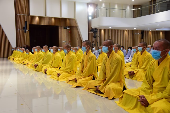 The 18th Dharma Talk Program: Confidences in the life of cultivation.