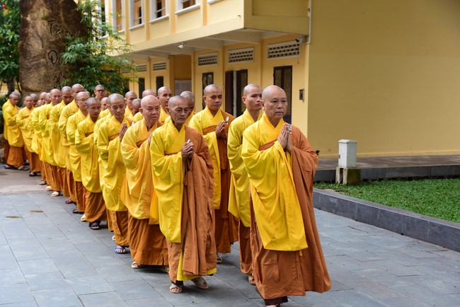 Pratimoksa commandment rite