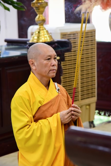 Pratimoksa commandment rite