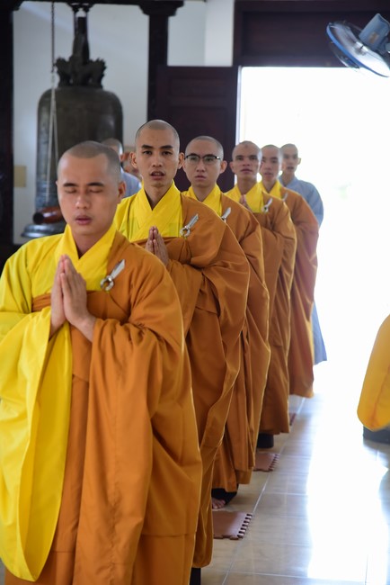 Pratimoksa commandment rite