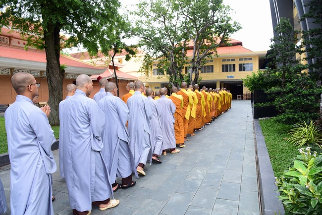 Pratimoksa commandment rite