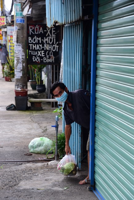 Chùa Hoằng Pháp: Tiếp tục hỗ trợ người dân khó khăn trong đại dịch Covid (đợt 6)